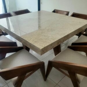 Comedor Karim en mármol maya base de parota para 8 personas