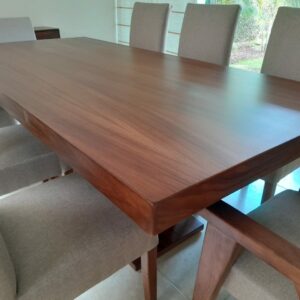 Set Comedor Boston en parota para 8 personas