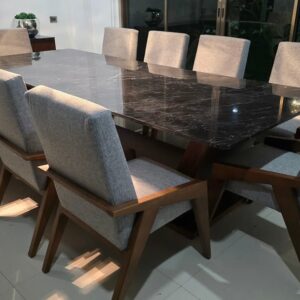 Set Comedor Omala en mármol negro base de parota para 10 personas