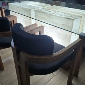 Set Comedor Lucca en cristal templado base de onix iluminado soporte en parota para 8 personas