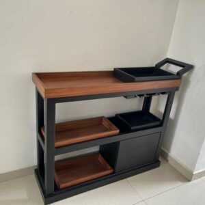 Mesa de servicio Italia en parota